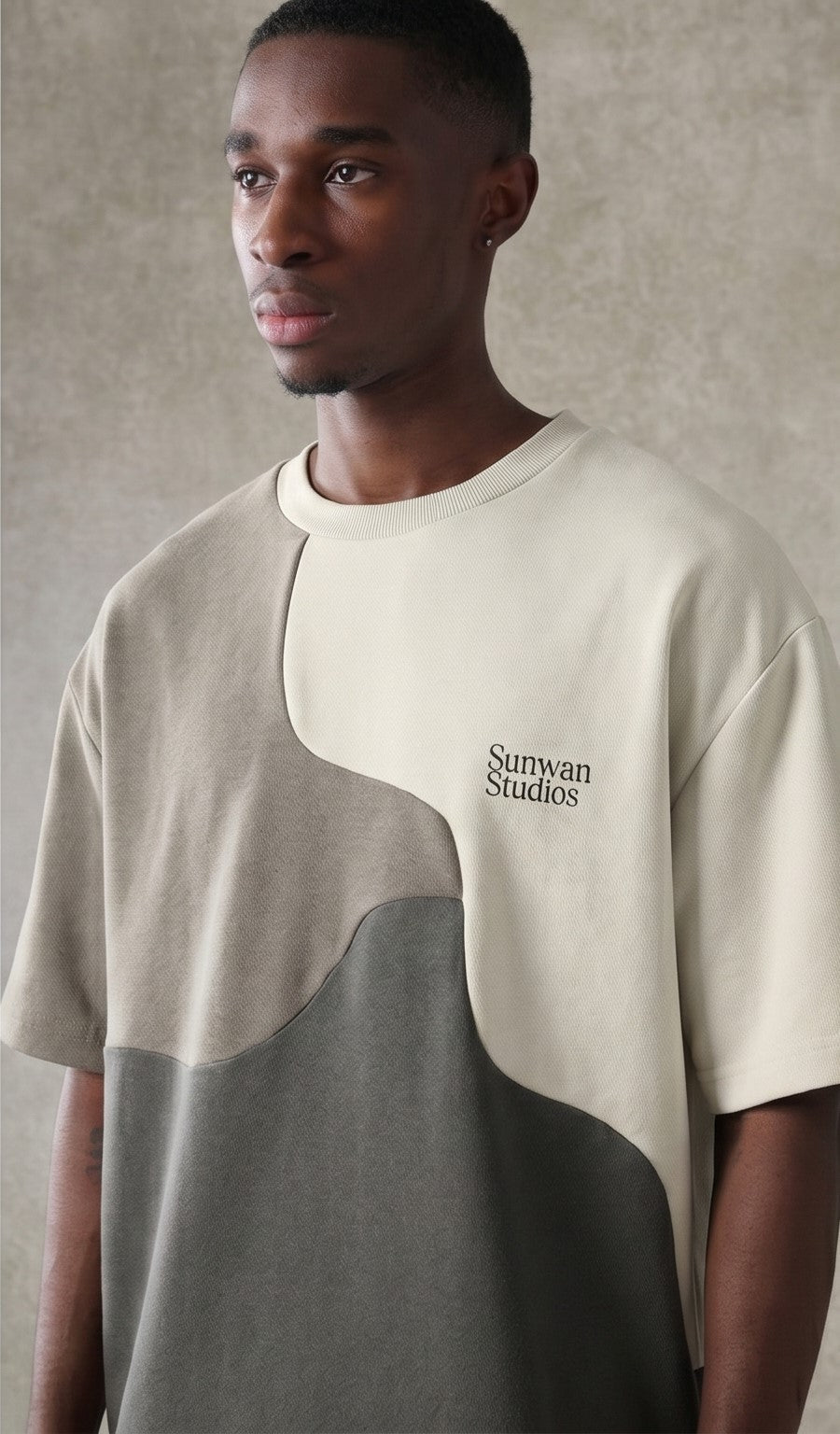 Wave Pattern Color Block T-Shirt – Stone Grey & White