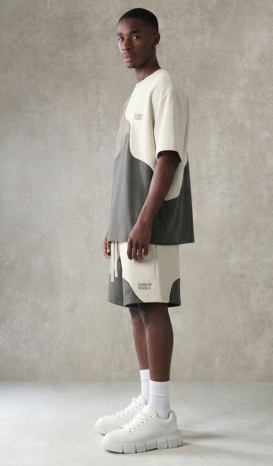 Wave Pattern Color Block T-Shirt – Stone Grey & White